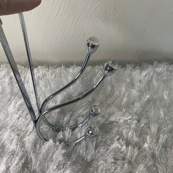 Two Crystal Double Hooks Over the Door Installation 8 x 5" - Picture 1 of 7